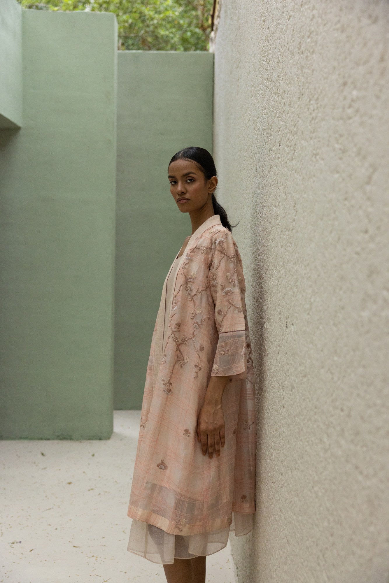 ZAHRA EMBROIDERED CAPE SET