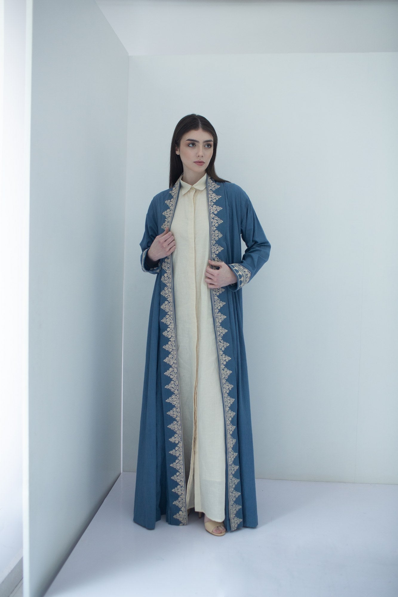 EMBROIDERED JACKET & DRESS SET