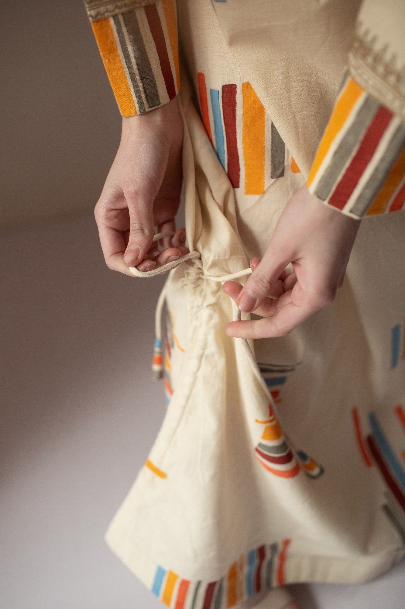 EOM EMBROIDRED KAFTAN