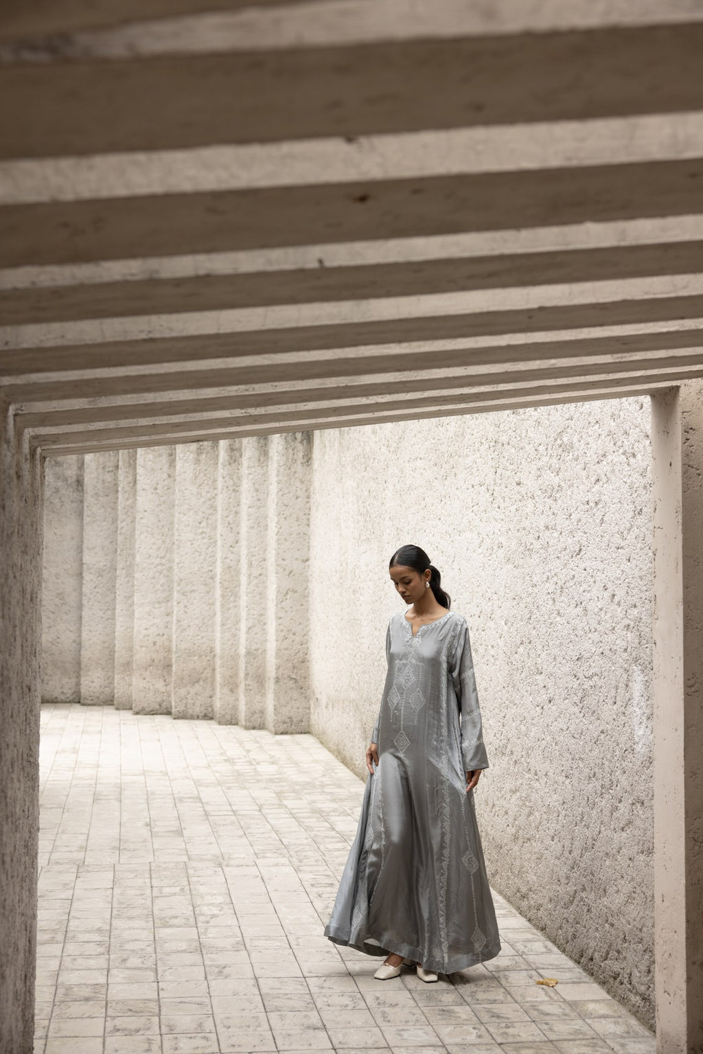 ZAHRA BANDHANI KAFTAN