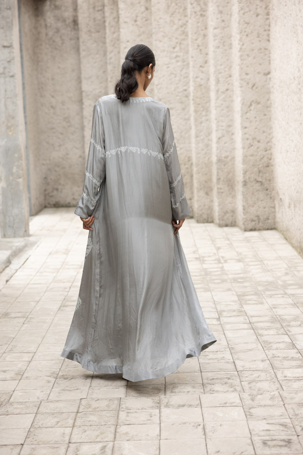 ZAHRA BANDHANI KAFTAN