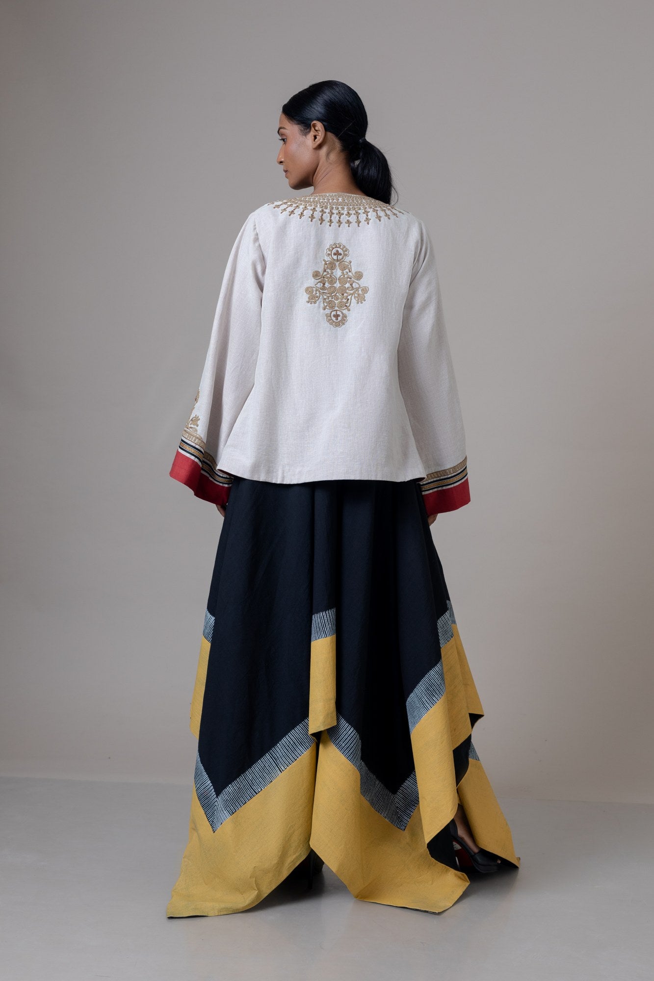 EOM CAPE & DRESS SET